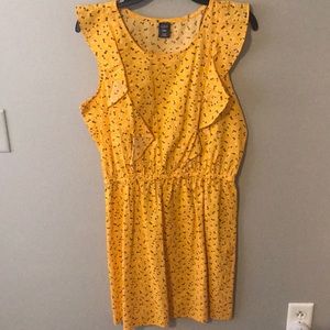 Yellow dress